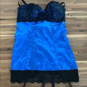 Fredrick’s chemise L EUC